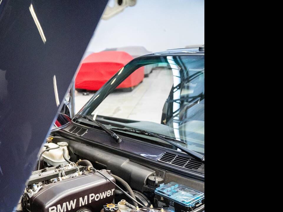 Afbeelding 50/54 van BMW M3 Cecotto (1989)