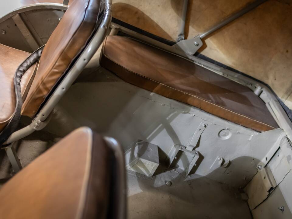 Image 15/17 de Jeep CJ-2A (1948)