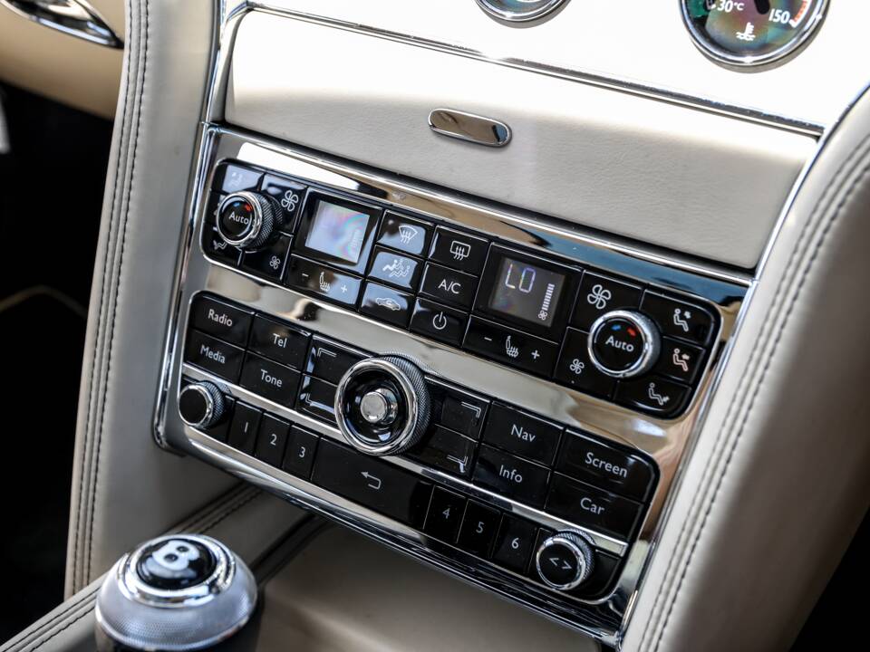Immagine 39/44 di Bentley Mulsanne (2012)