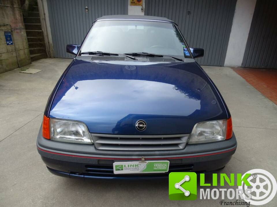 Afbeelding 2/10 van Opel Kadett 1,4i (1992)