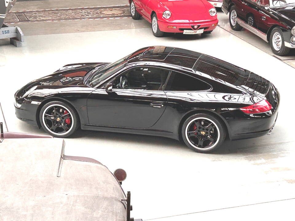 Imagen 20/29 de Porsche 911 Carrera (2006)