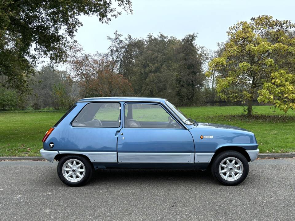 Image 19/27 of Renault R 5 TL (1979)