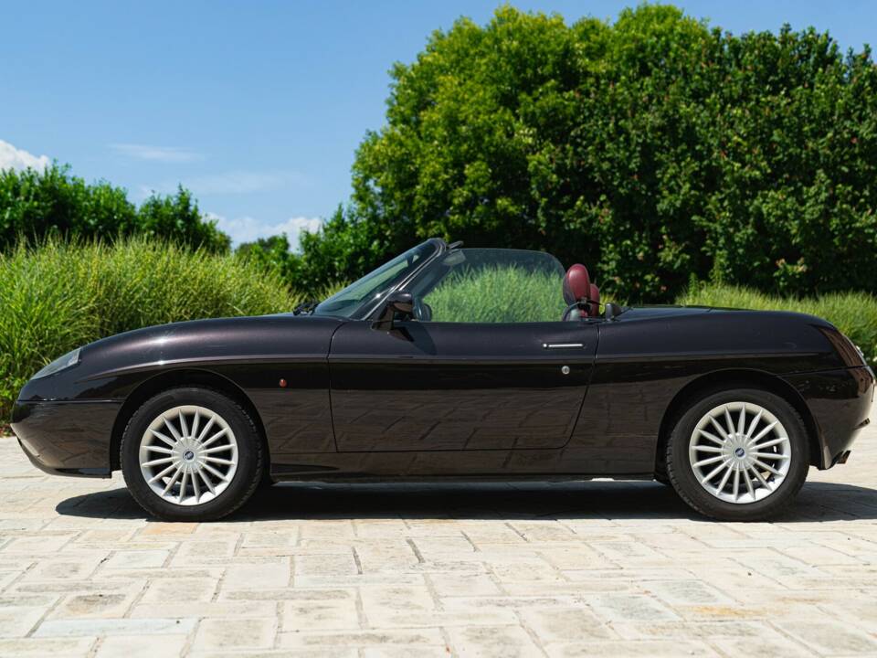 Immagine 8/50 di FIAT Barchetta 1.8 16V (1999)