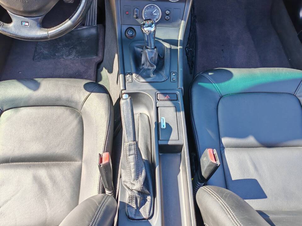 Bild 15/22 von BMW Z3 1.9 (1997)