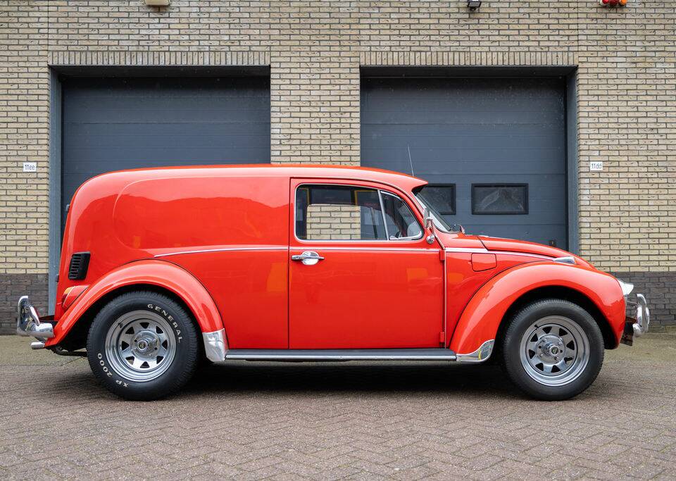Image 6/8 of Volkswagen Beetle 1300 S (1973)
