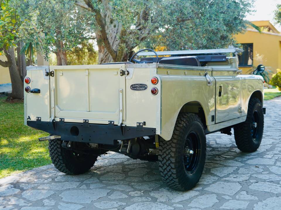 Bild 8/100 von Land Rover 88 (1968)