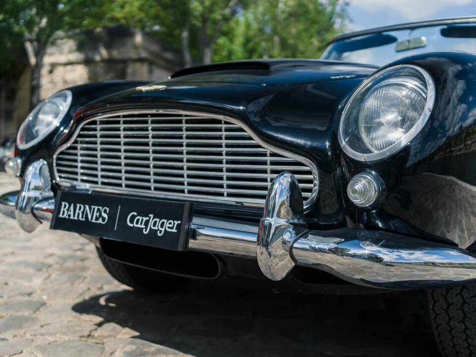Afbeelding 15/75 van Aston Martin DB 5 Volante (1964)