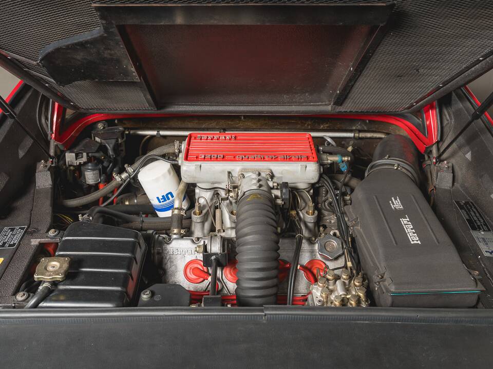 Bild 40/43 von Ferrari 328 GTS (1985)