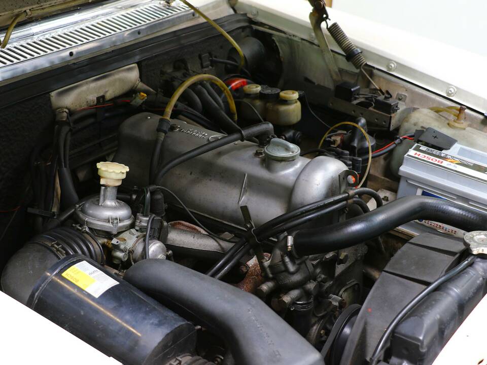 Image 14/15 of Mercedes-Benz 200 (1971)