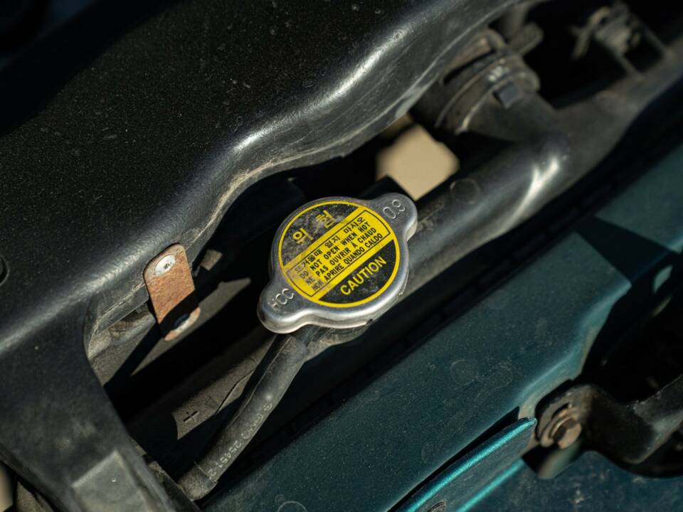 Image 44/46 de Hyundai Accent 1.3 (1997)