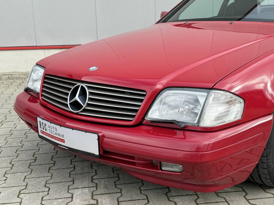 Image 6/50 of Mercedes-Benz SL 320 (1996)