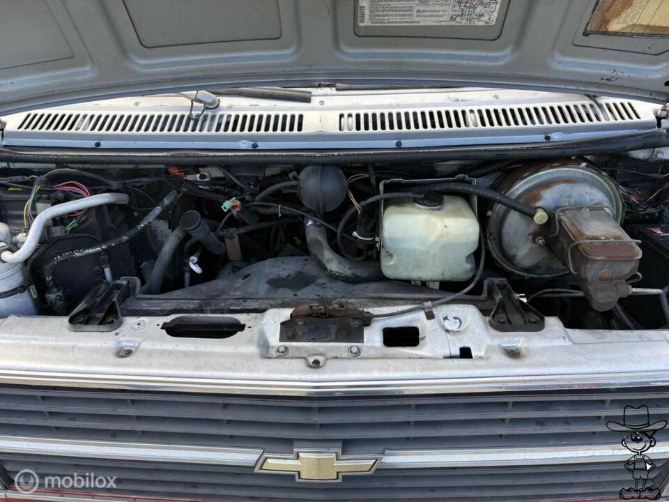 Bild 24/50 von Chevrolet Van (1983)