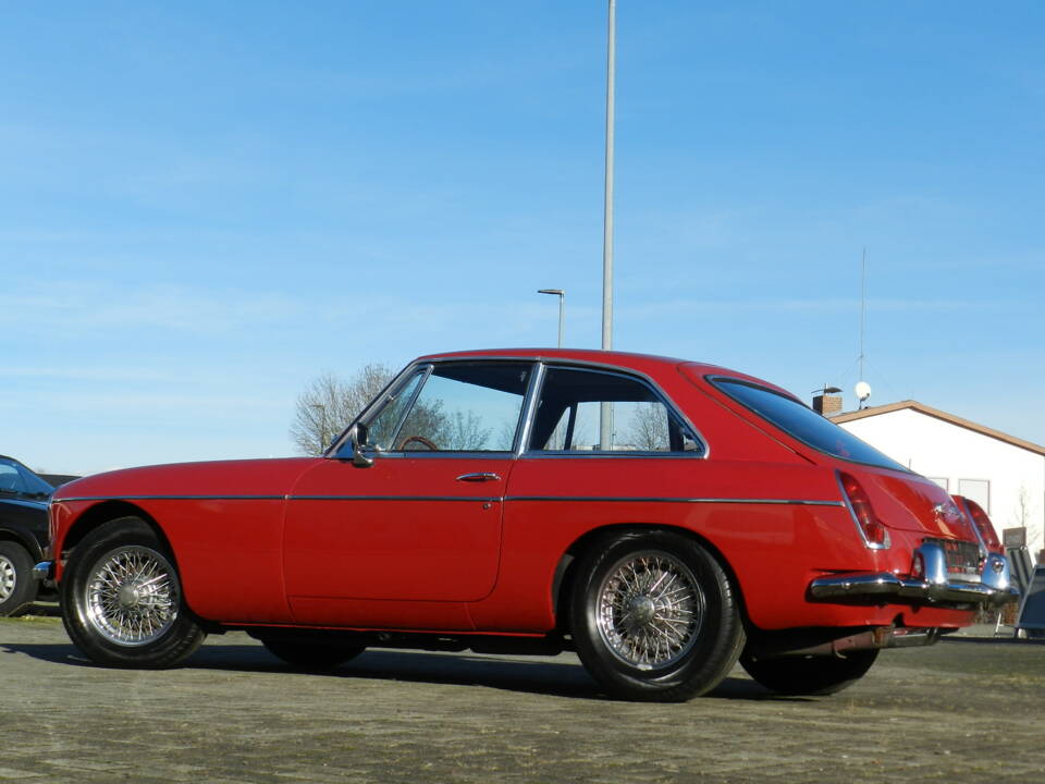 Afbeelding 19/75 van MG MGB GT (1969)