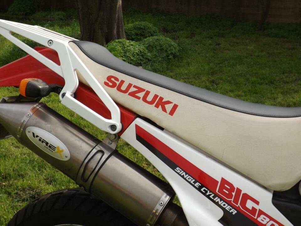 Image 26/34 of Suzuki DR 800S Big (1990)