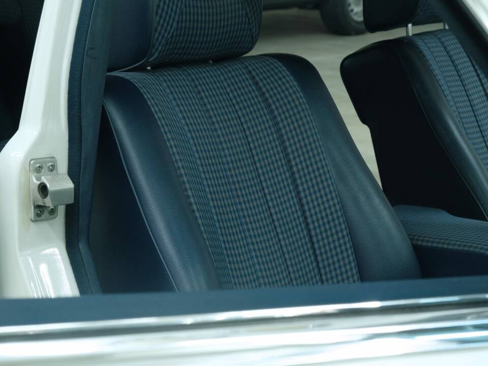 Image 30/50 de Mercedes-Benz 280 SEL (1978)