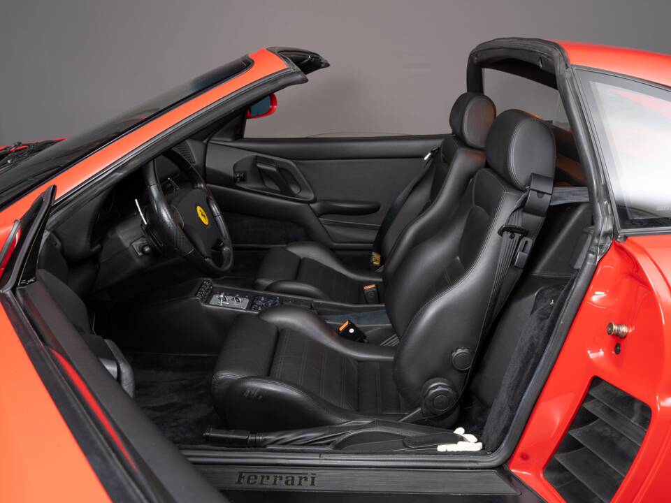 Image 26/37 of Ferrari F 355 F1 GTS (1997)