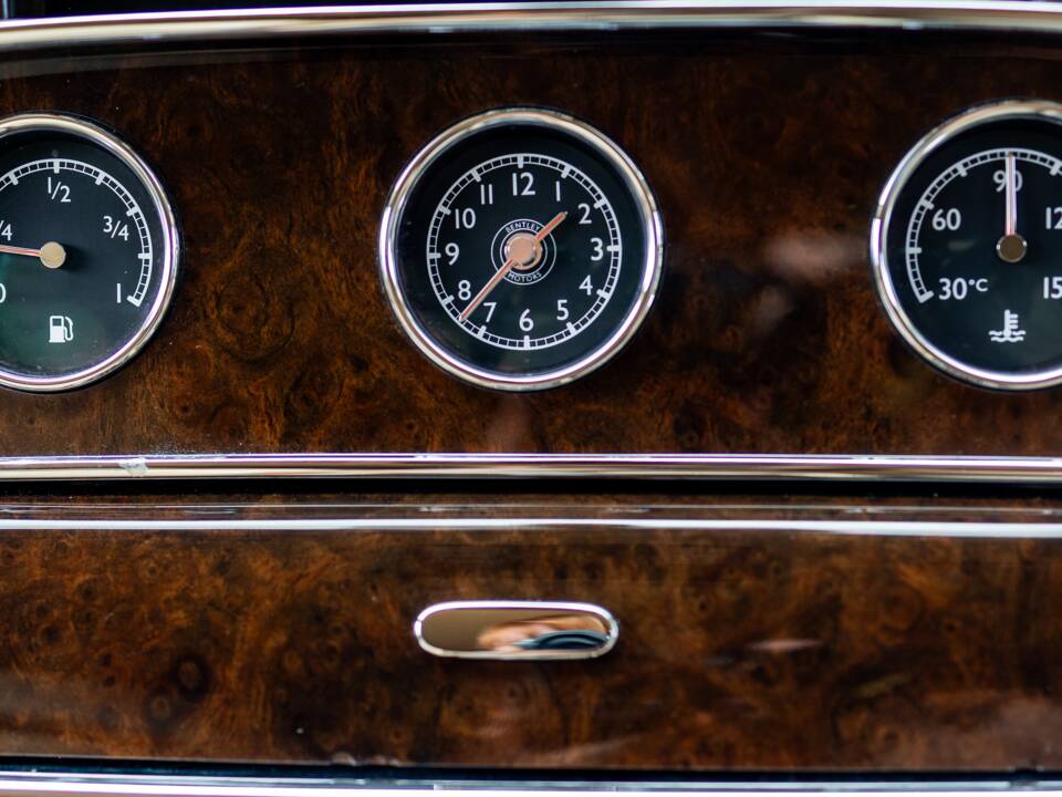 Bild 30/50 von Bentley Mulsanne (2011)