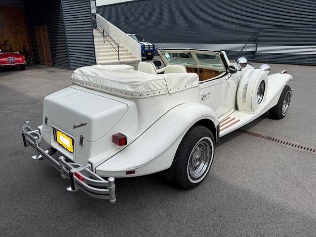 Image 9/25 of Excalibur Phaeton V (1989)