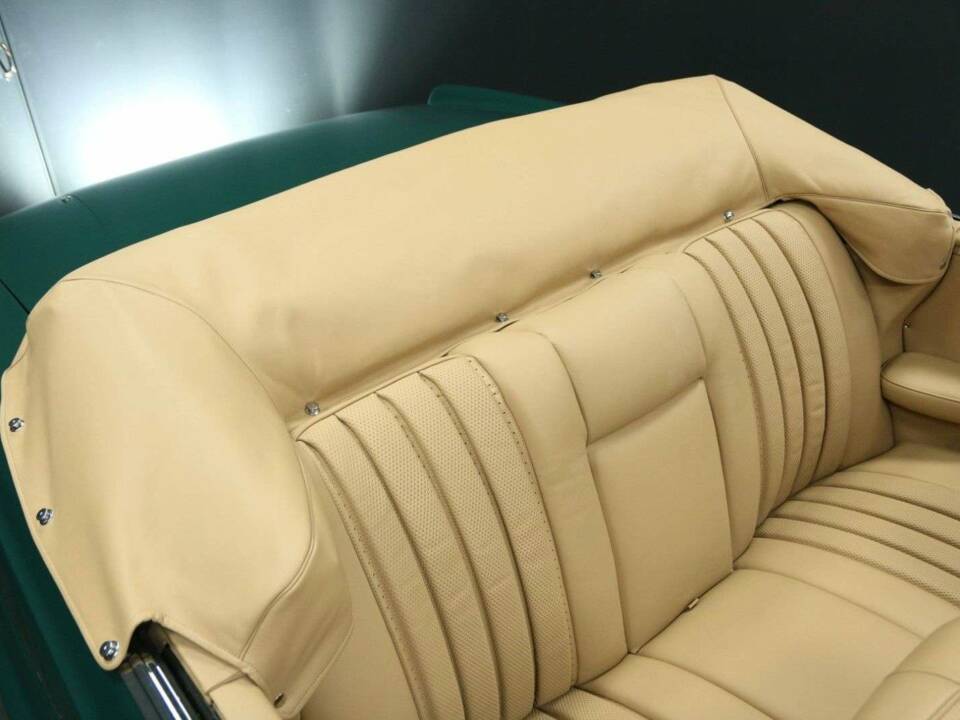 Bild 24/50 von Mercedes-Benz 250 SE (1966)