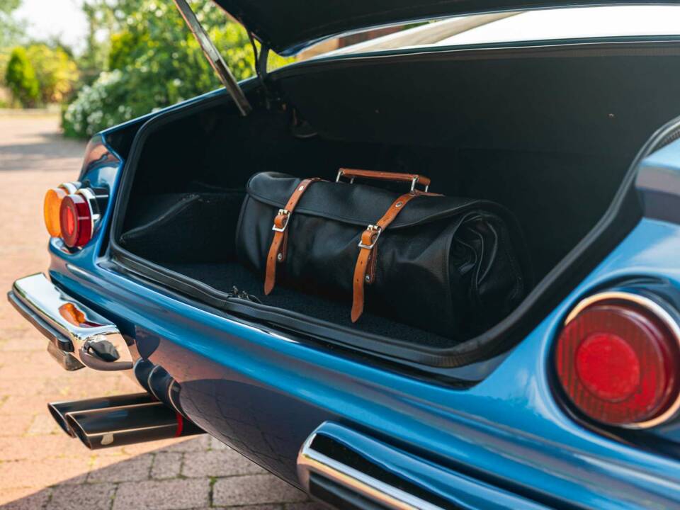 Image 17/30 de Ferrari 365 GTB&#x2F;4 Daytona (1973)