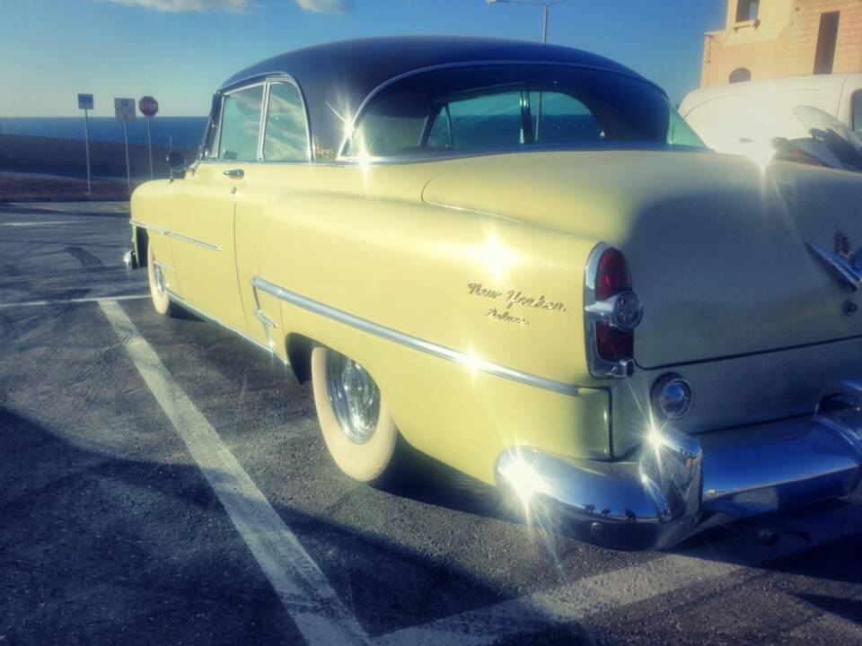 Bild 44/50 von Chrysler New Yorker (1954)
