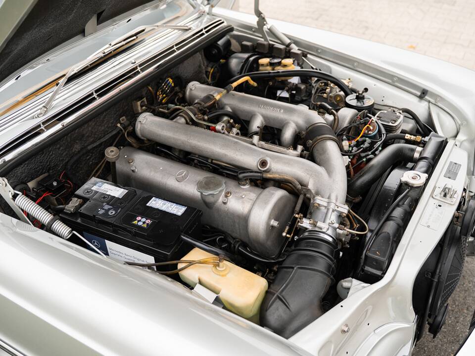 Image 49/50 of Mercedes-Benz 300 SEL 6.3 (1970)