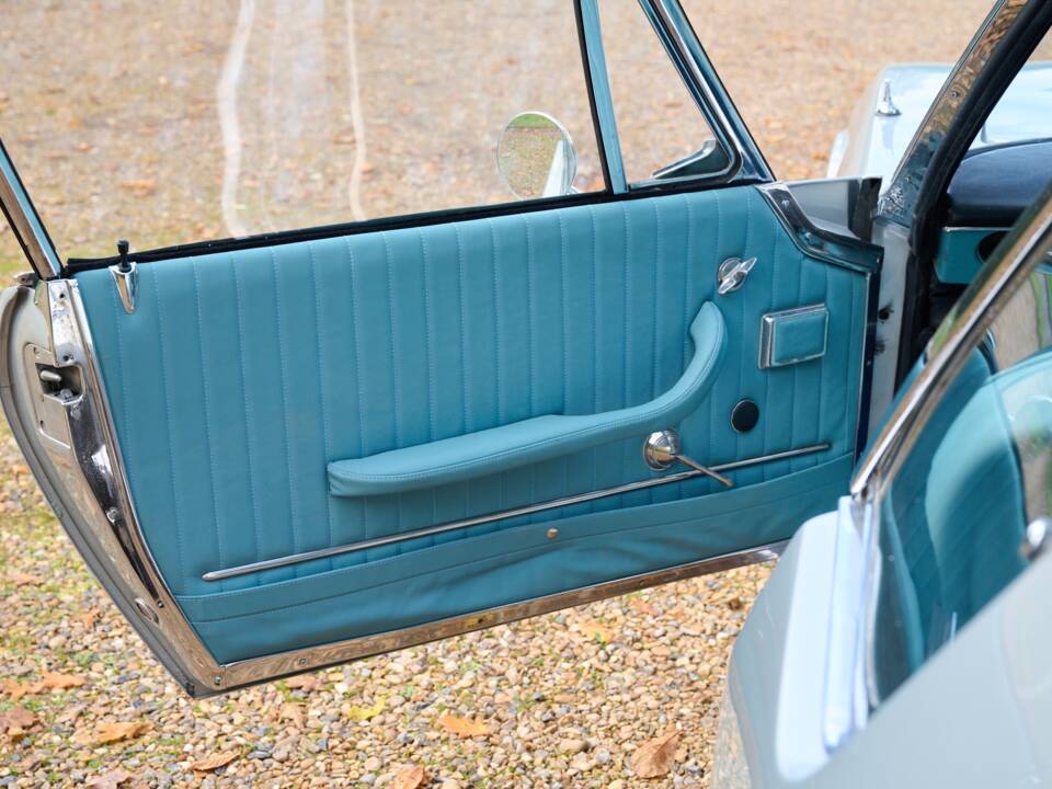 Image 50/50 of Jensen FF (1967)