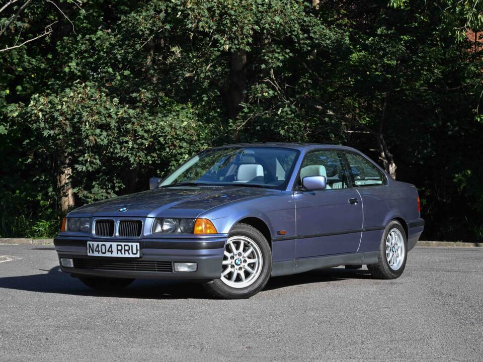 Imagen 1/47 de BMW 328i (1995)