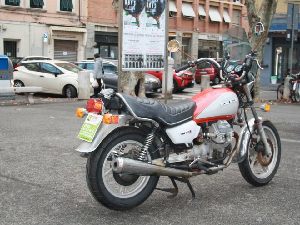 Image 12/50 de Moto Guzzi DUMMY (1984)