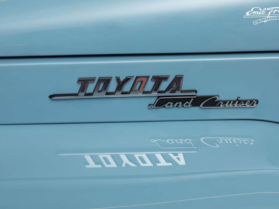 Bild 5/8 von Toyota Landcruiser FJ 45 (1967)