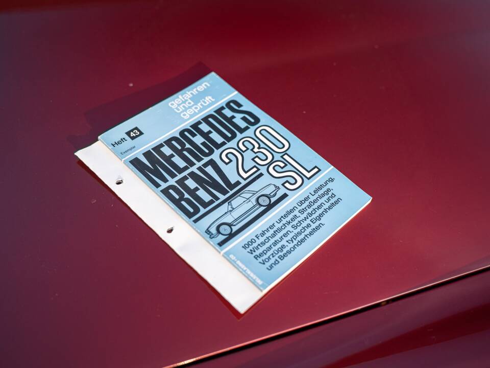 Image 52/70 de Mercedes-Benz 230 SL (1966)