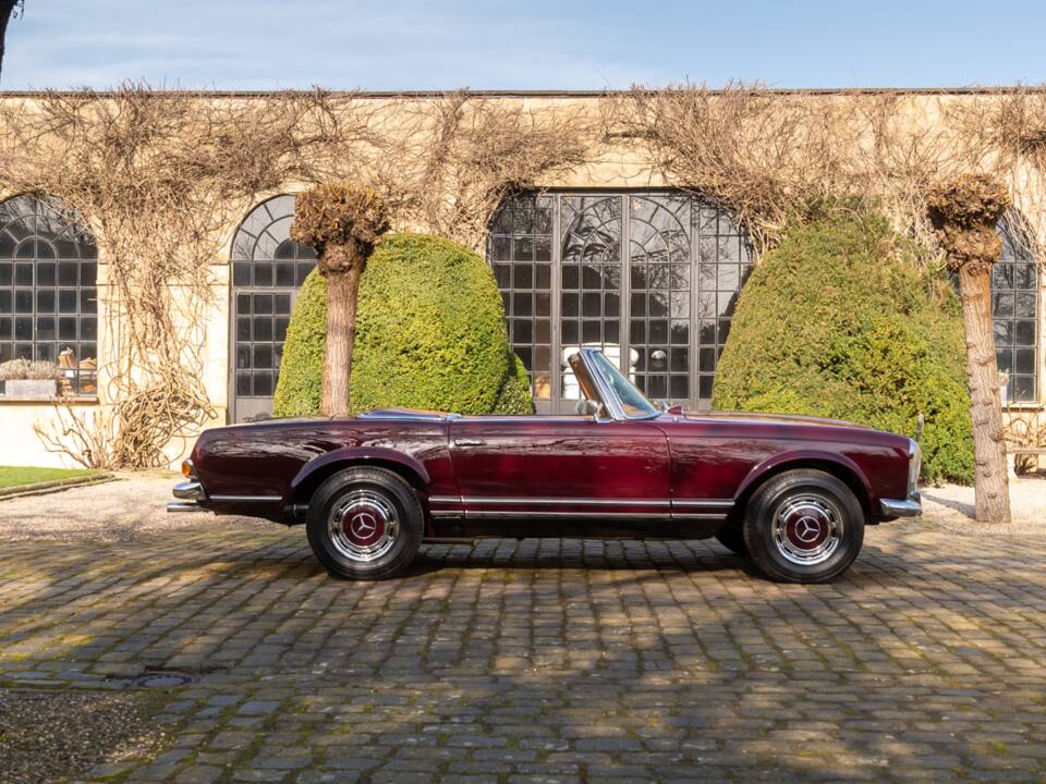 Image 7/35 de Mercedes-Benz 230 SL (1963)