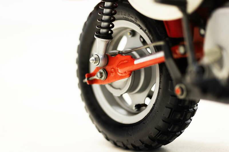 Image 43/49 of Honda Z 50 Monkey (1982)