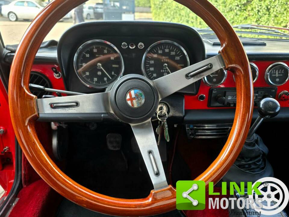 Imagen 9/10 de Alfa Romeo 1750 Spider Veloce (1969)