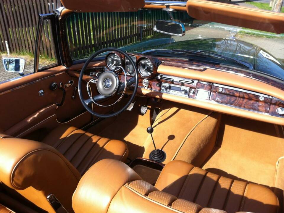 Bild 9/25 von Mercedes-Benz 250 SE (1967)
