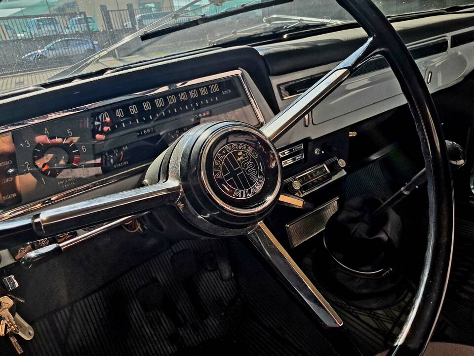 Bild 42/66 von Alfa Romeo Giulia 1300 TI (1967)