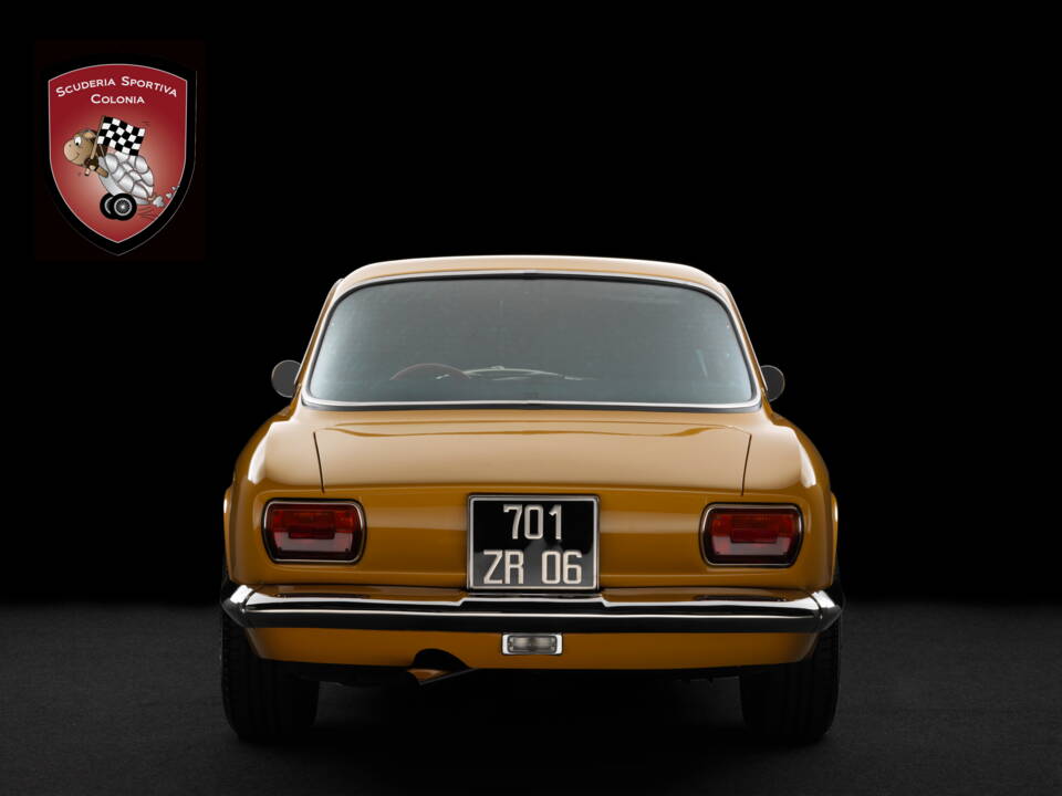 Image 81/96 of Alfa Romeo 1750 GT Veloce (1969)