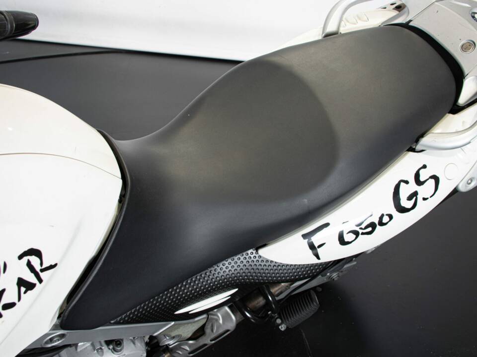 Bild 23/50 von BMW F 650 GS (2000)
