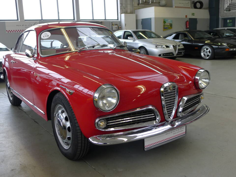 Image 30/31 de Alfa Romeo Giulietta Sprint (1962)