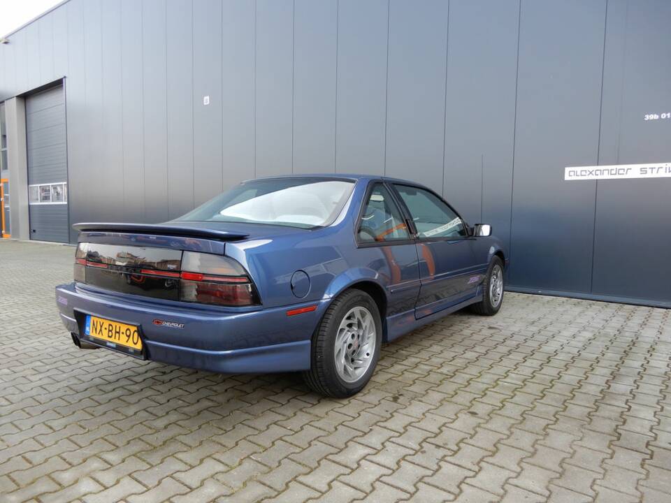 Image 8/8 of Chevrolet Beretta Z26 (1996)