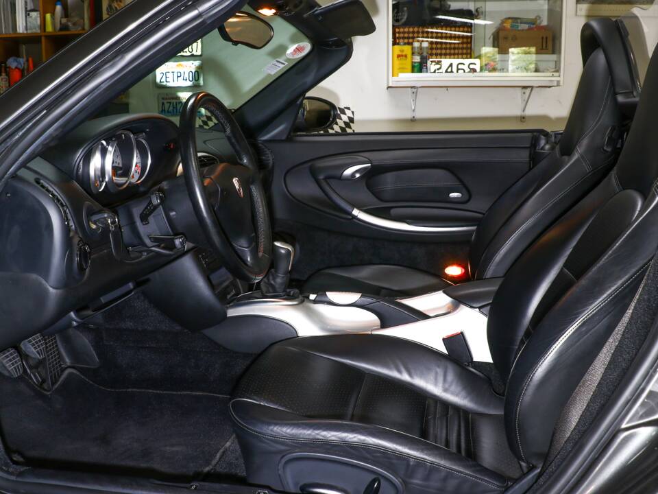 Image 20/23 of Porsche Boxster S (2001)