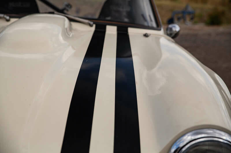 Image 35/50 de TVR 3000 M (1978)