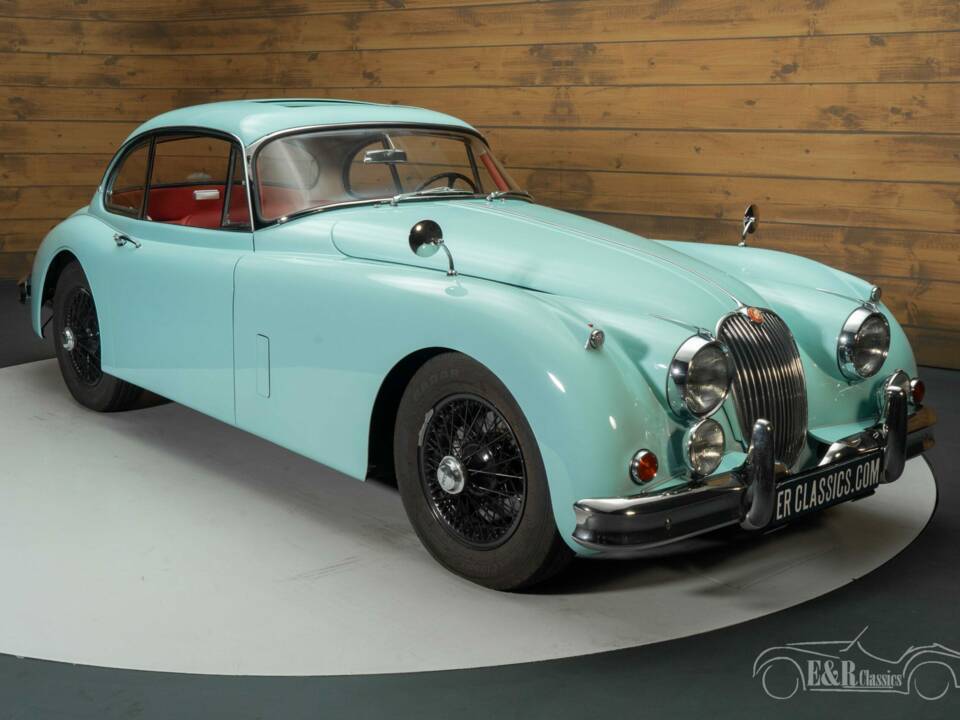 Image 1/5 de Jaguar XK 150 FHC (1958)