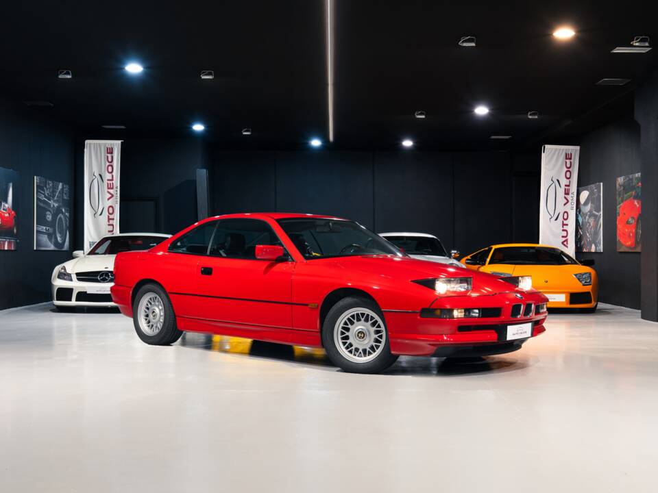 Image 4/33 of BMW 850i (1991)