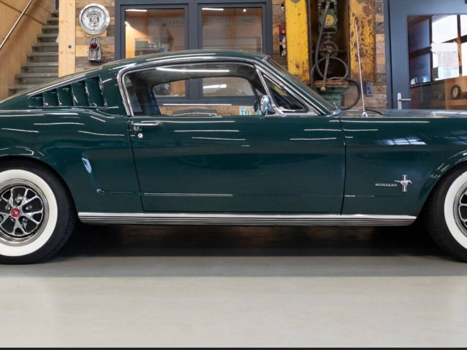 Image 3/11 of Ford Mustang 289 (1965)