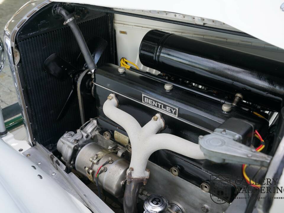 Bild 28/50 von Bentley 3 1/2 Liter Park Ward FHC (1933)