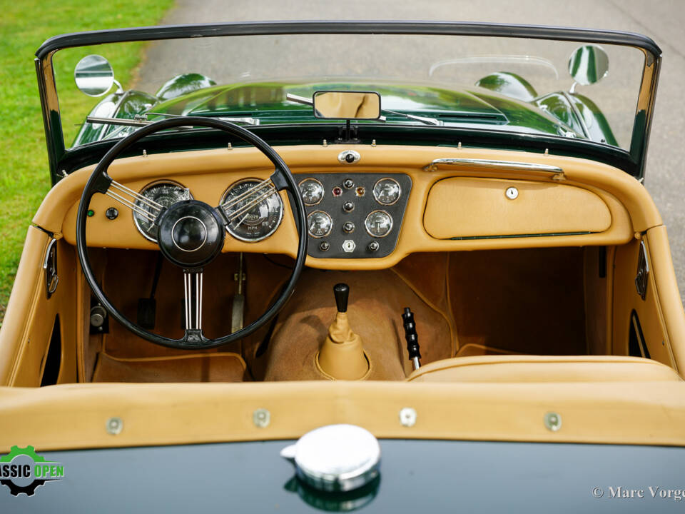 Image 8/41 of Triumph TR 3A (1959)