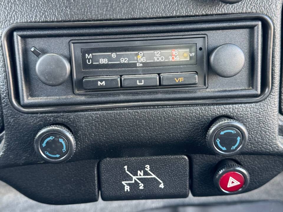 Bild 86/99 von Volkswagen Käfer 1200 Jubiläumsmodell (1985)