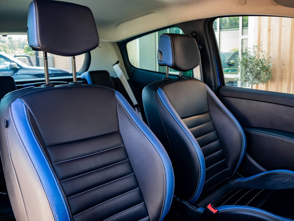 Image 24/40 of Renault Clio Gordini R.S. (2012)
