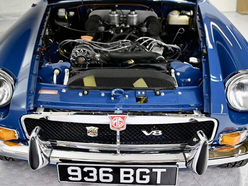 Afbeelding 19/50 van MG MGB GT V8 (1974)